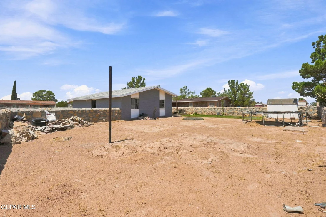 Photo of 9347 CANNES Circle