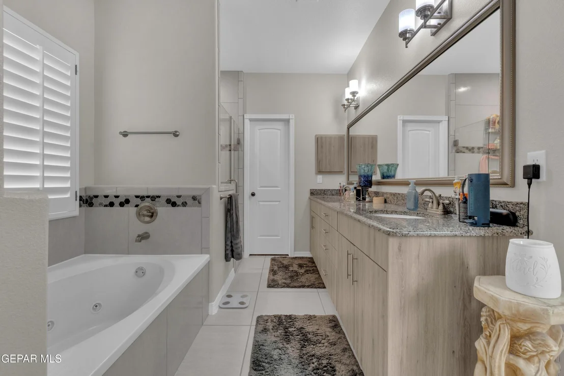 Photo of 12416 Furlong Circle