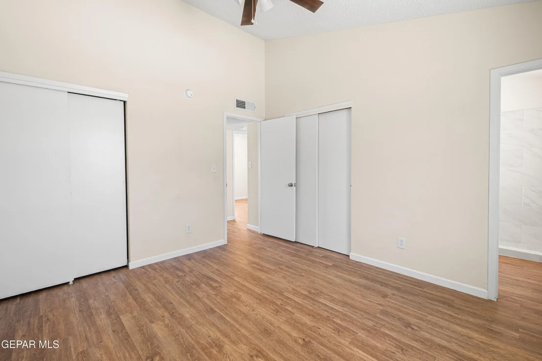 Photo of 8434 VILLANOVA Drive
