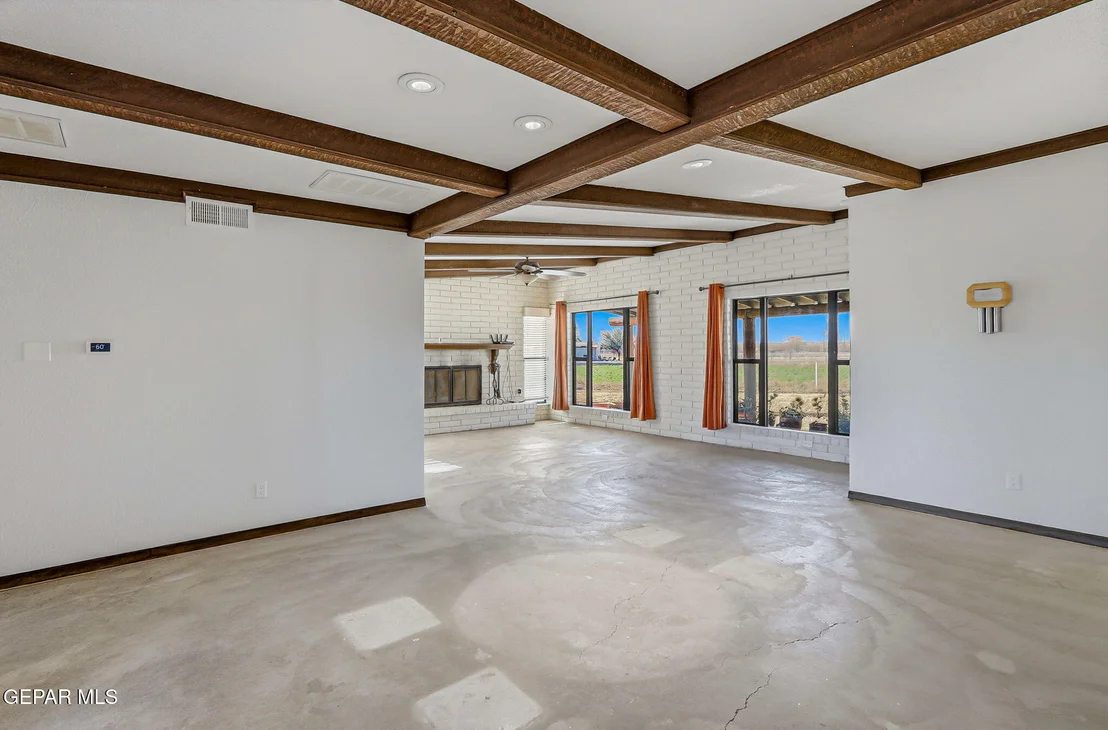 Photo of 7770 WESTSIDE Road