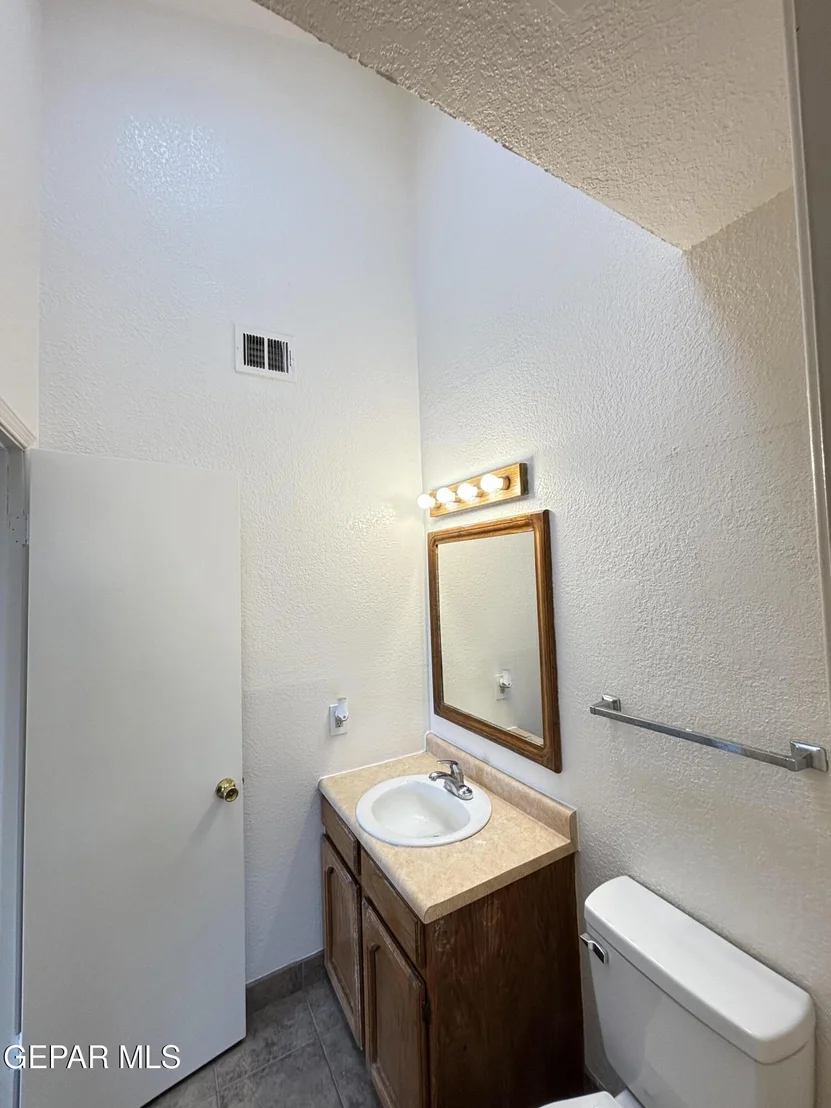 Photo of 9321 CHANTILLY Drive