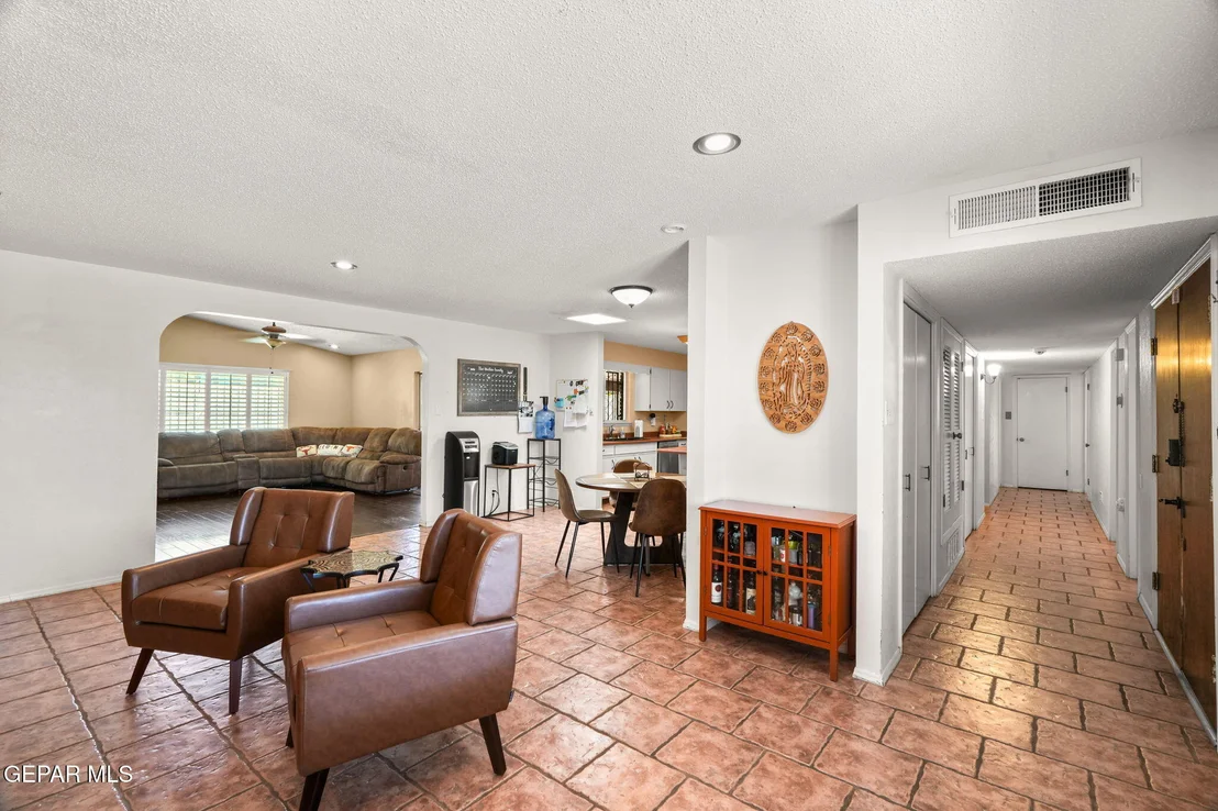 Photo of 3405 MOONLIGHT Avenue