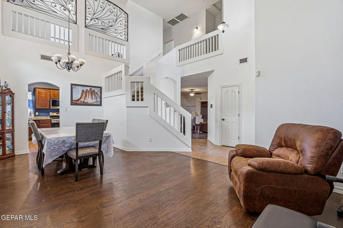 Photo of 331 EMERALD WOODS Street