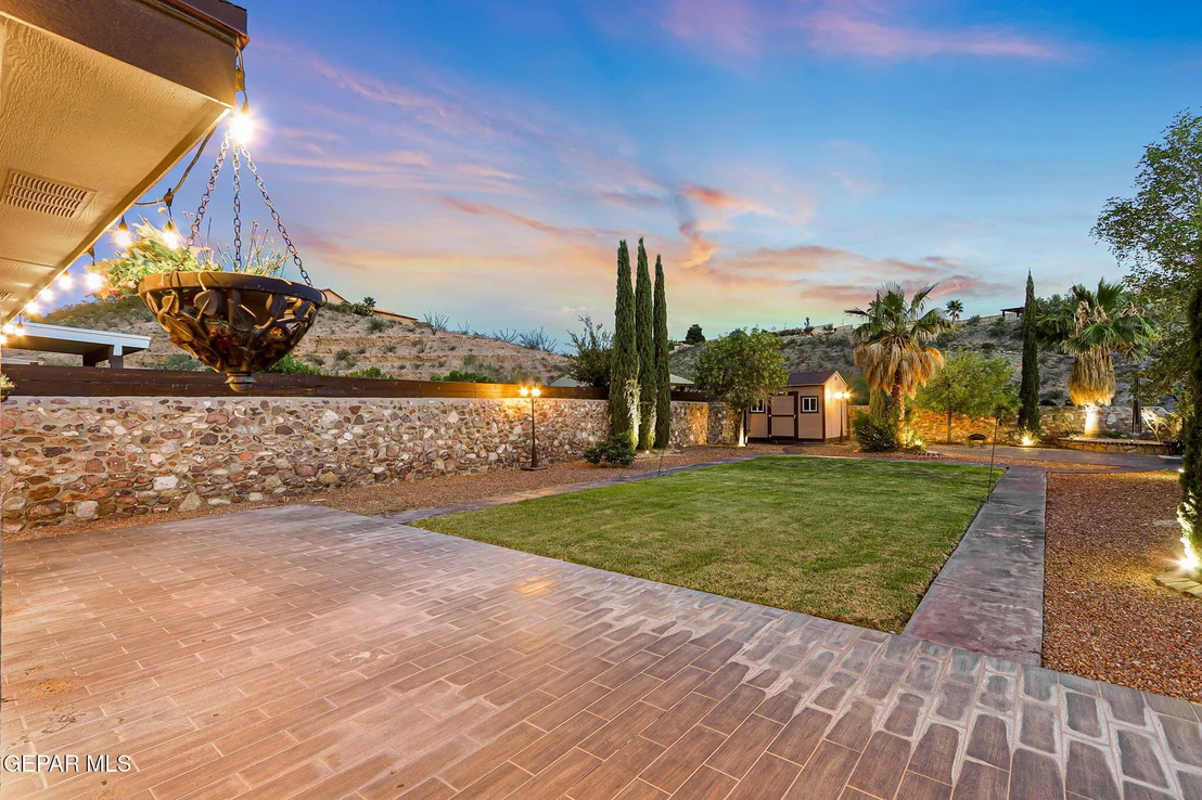 Photo of 6628 Parque del Sol Drive