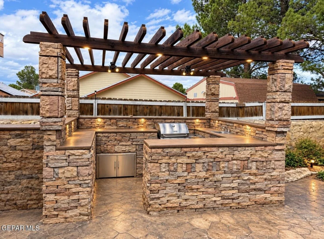 Photo of 3025 OAK TOWER Place