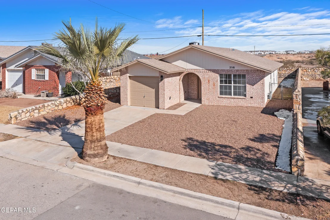 Photo of 258 SUNSET HILLS Drive