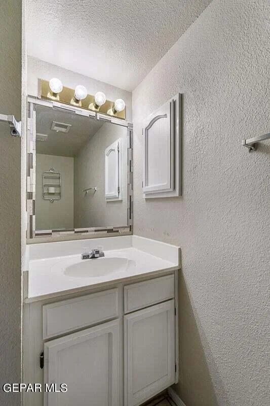 Photo of 7300 Golden Hawk Drive