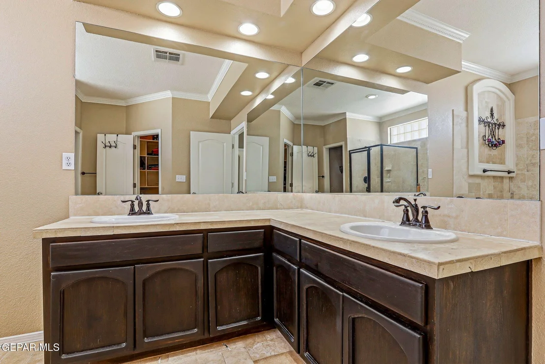 Photo of 6517 ISLA DEL REY Drive