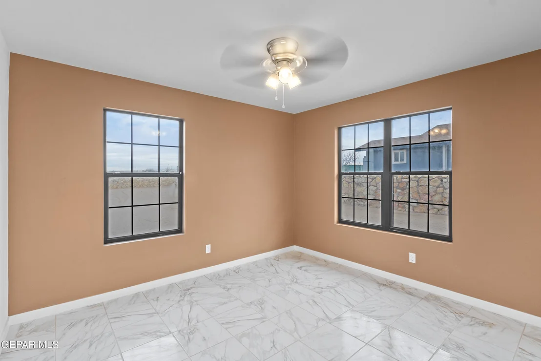 Photo of 142 GREEN DESERT Circle