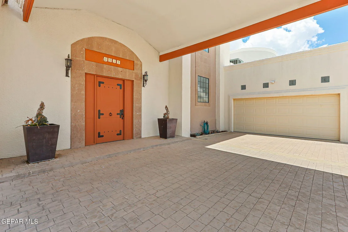 Photo of 6514 Franklin Cove Place