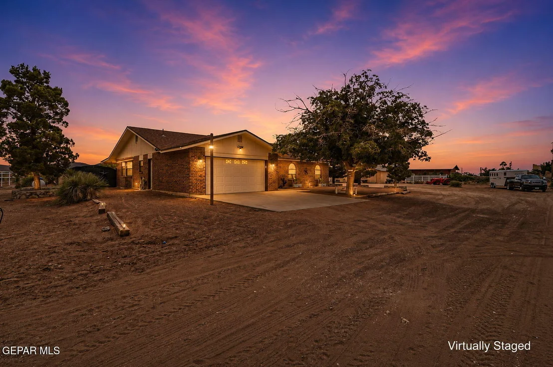 Photo of 6375 DESERT WILLOW Drive