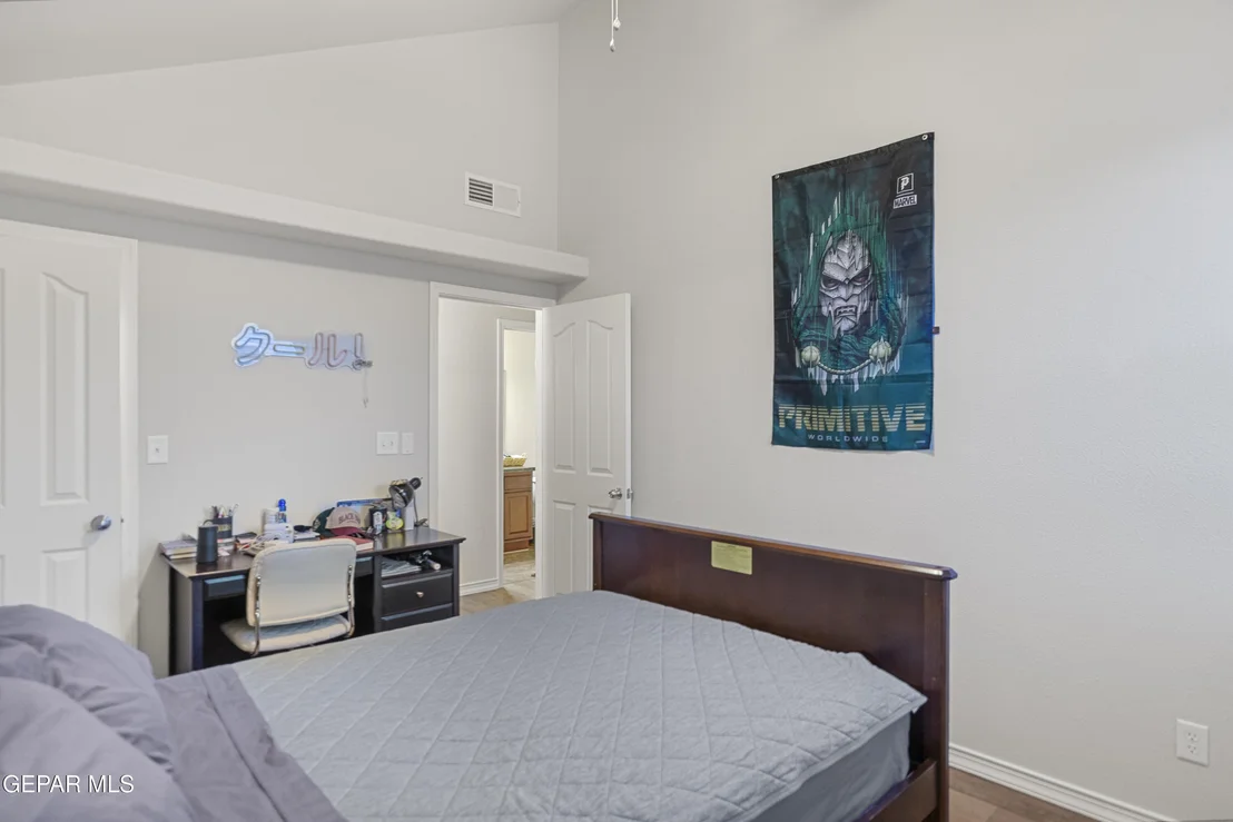 Photo of 6617 PARQUE DEL SOL Drive