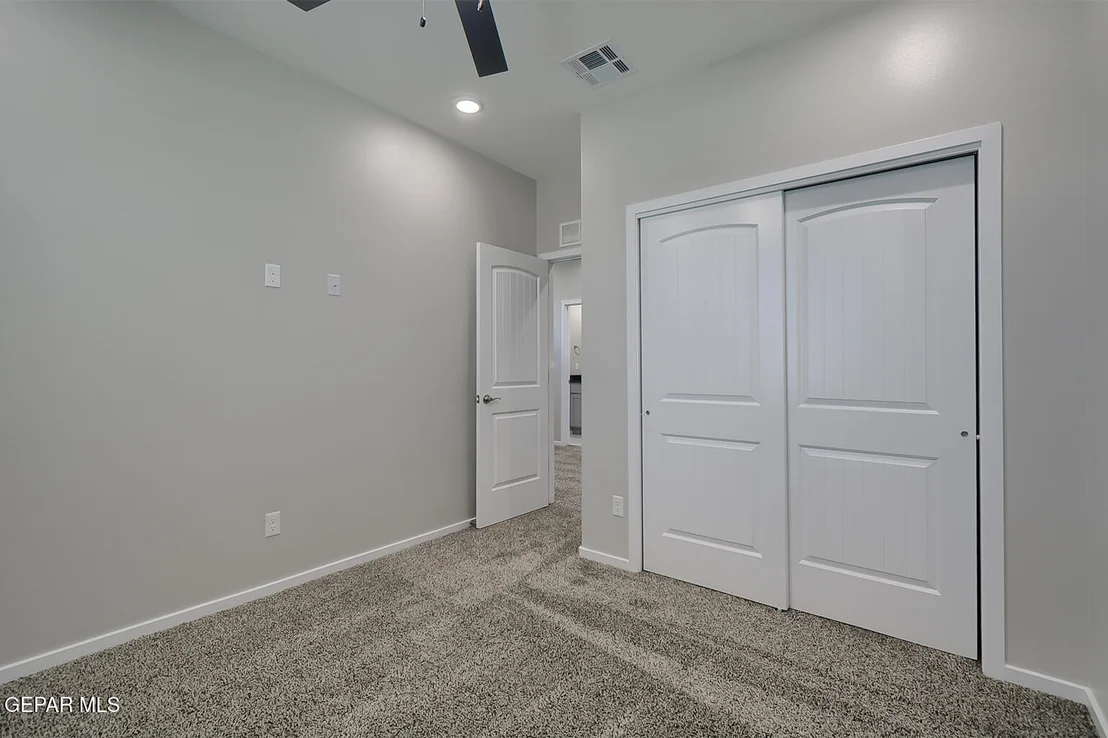 Photo of 15100 COMPOSITION Avenue