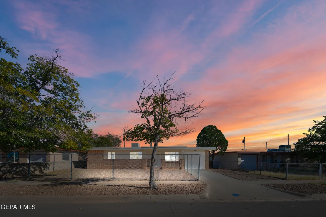 Photo of 10416 TRIUMPH Drive