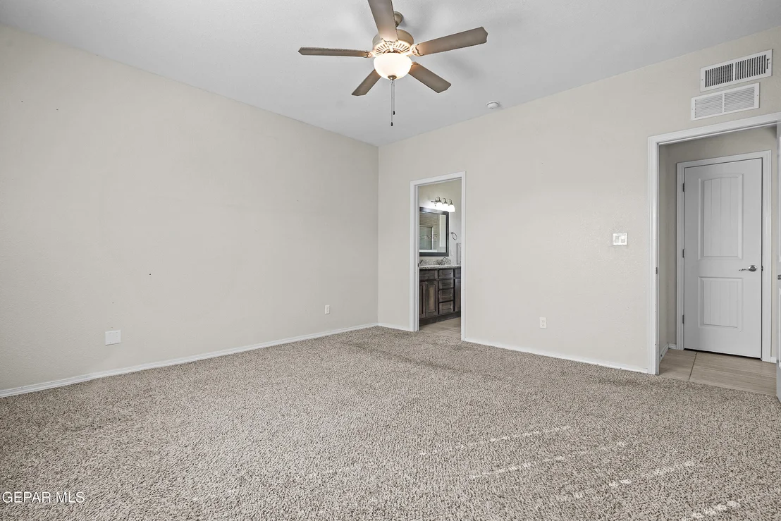 Photo of 2009 WILLIAM CAPLES Street
