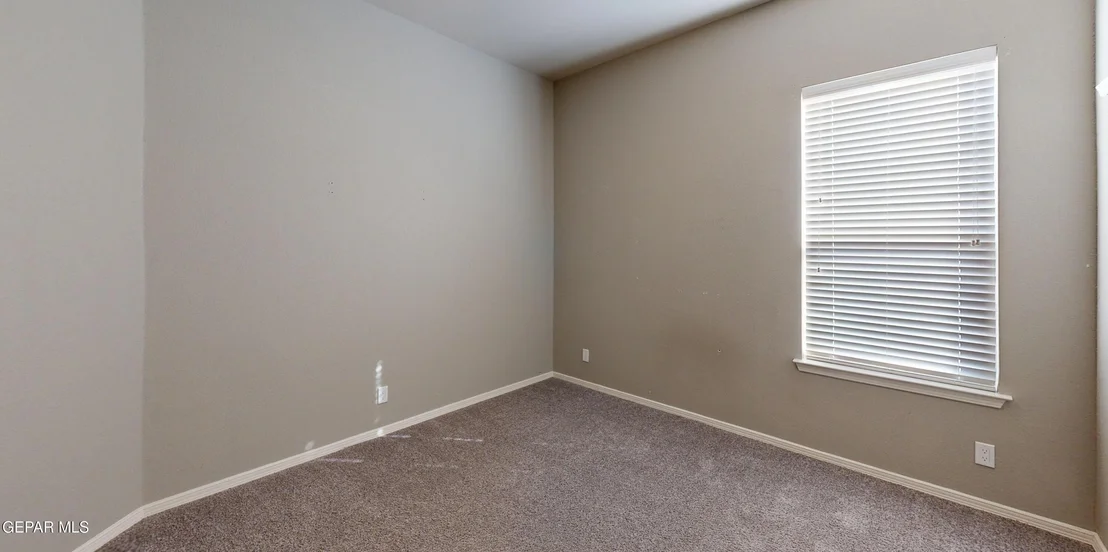 Photo of 301 S MANZANITA Drive
