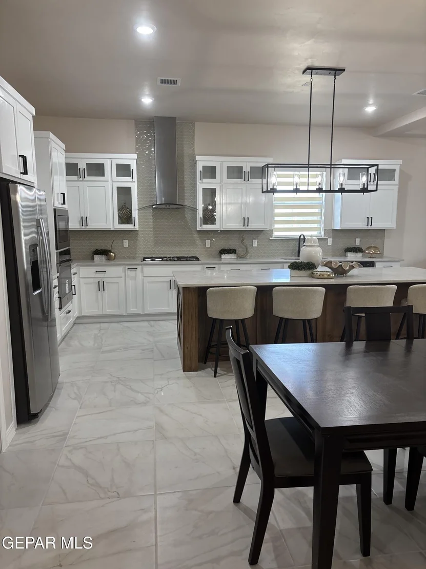 Photo of 6112 Oleaster Drive