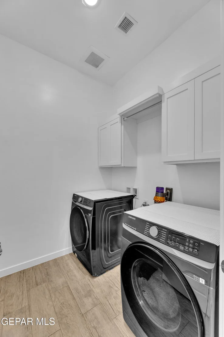 Photo of 7423 SIDEWINDER BEND Drive