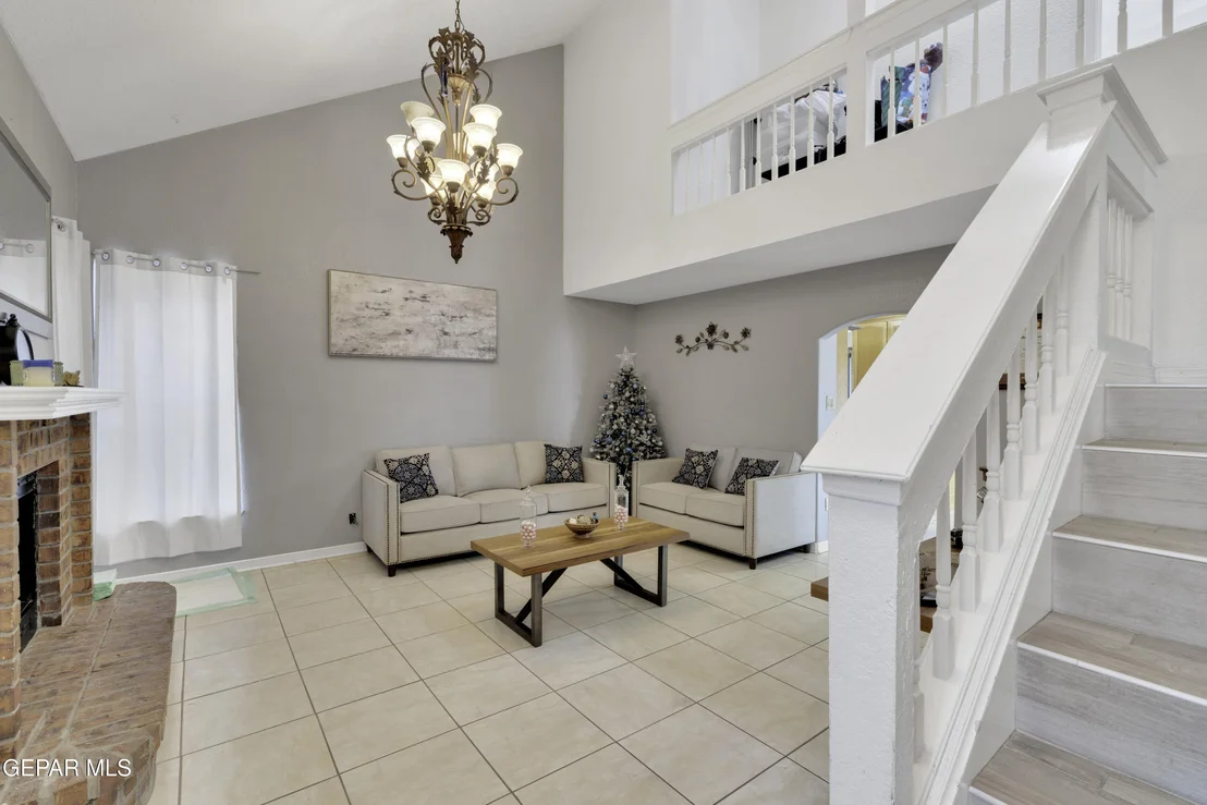 Photo of 512 Mogollon Circle