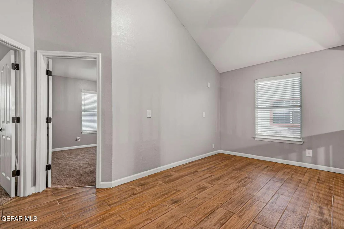 Photo of 12404 PASEO LARGO Circle