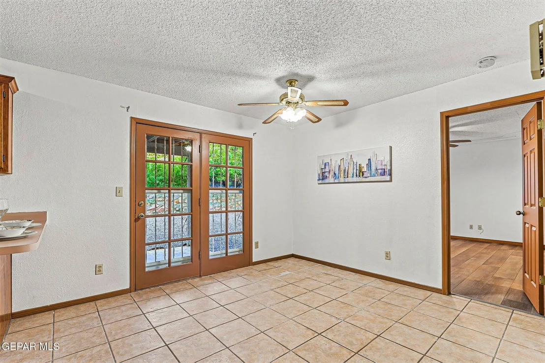 Photo of 912 TOTONACA Lane