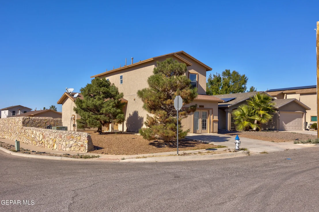 Photo of 10501 Silvercloud Drive