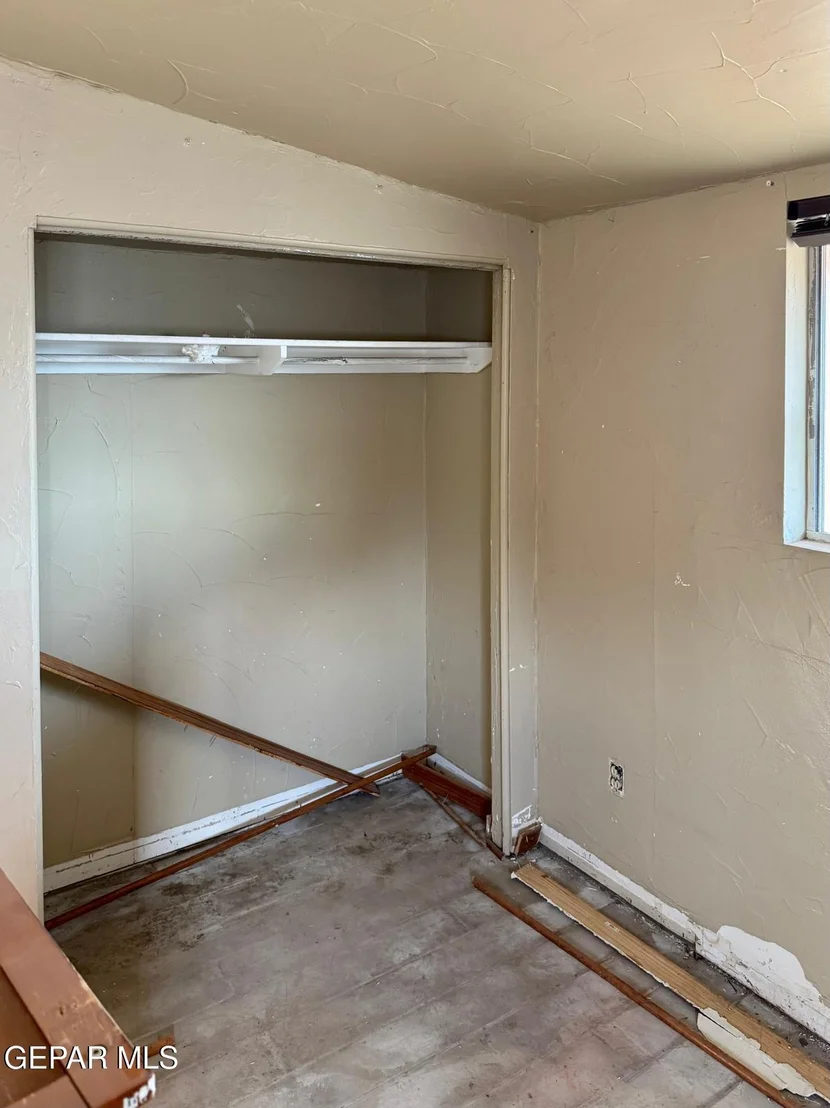 Photo of 1301 GRISSOM Lane
