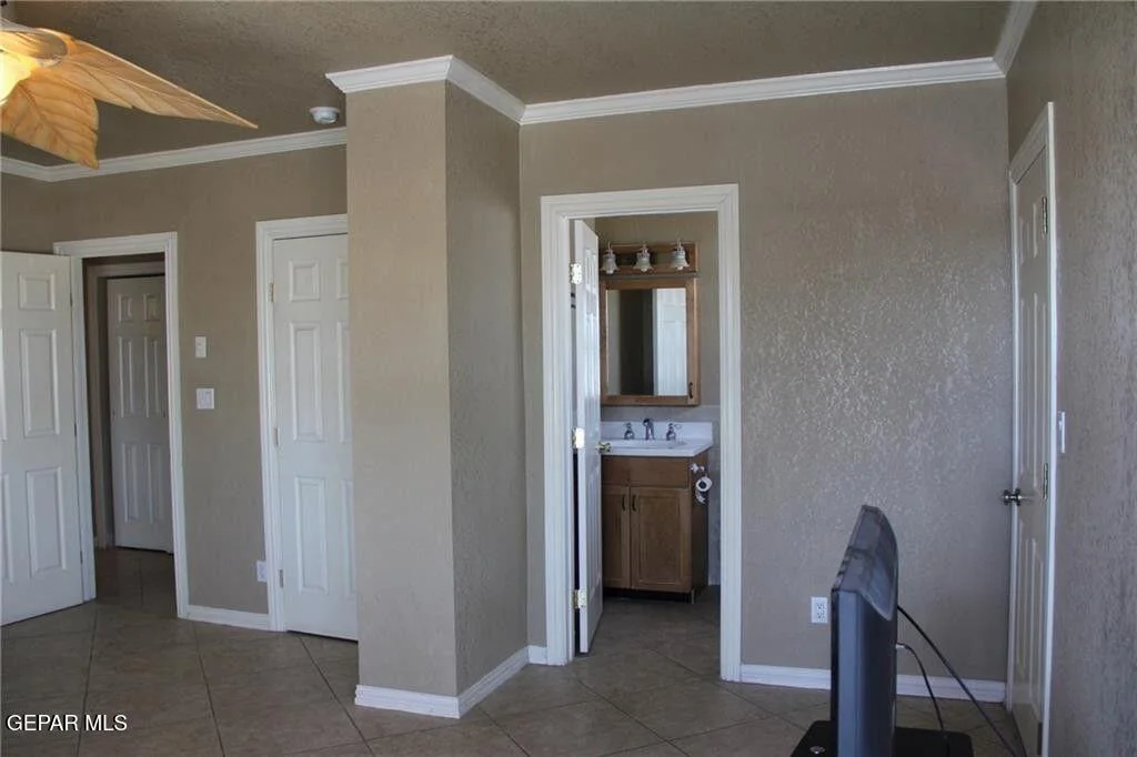 Photo of 7409 EDGEMERE Boulevard