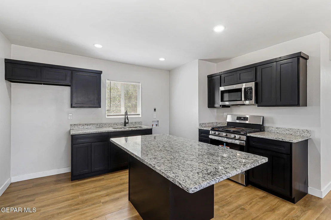 Photo of 5104 Mount Abbott Drive