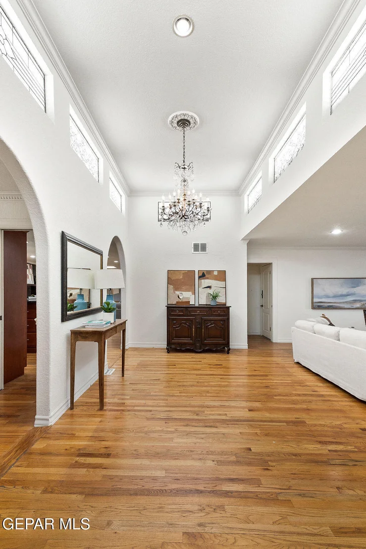 Photo of 6025 TORREY PINES Drive