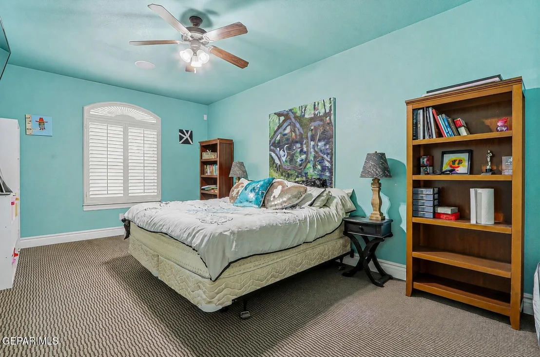 Photo of 609 MEADOW WILLOW Drive
