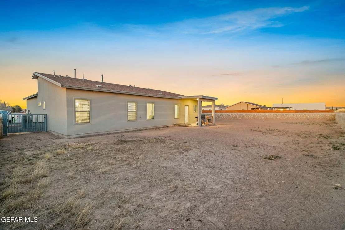 Photo of 356 PLATEAU Drive