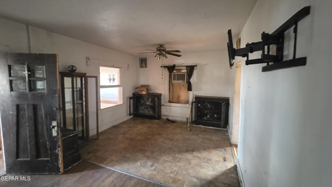 Photo of 3219 MOUNTAIN Avenue
