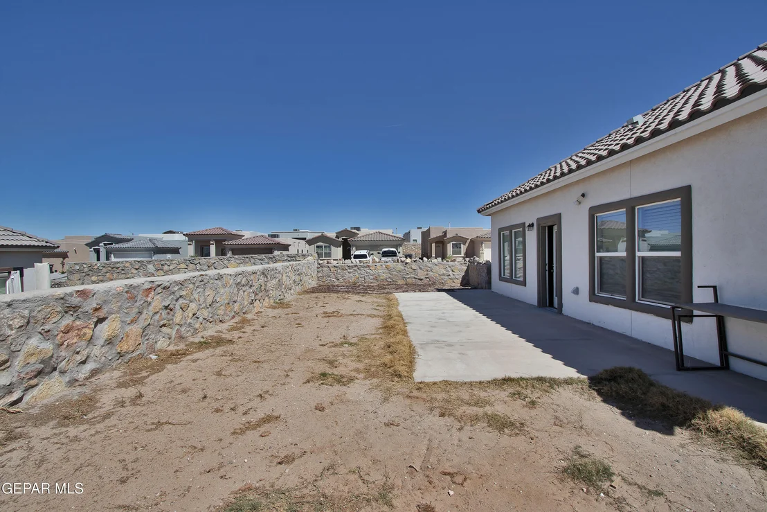 Photo of 285 PENBRIDGE Place