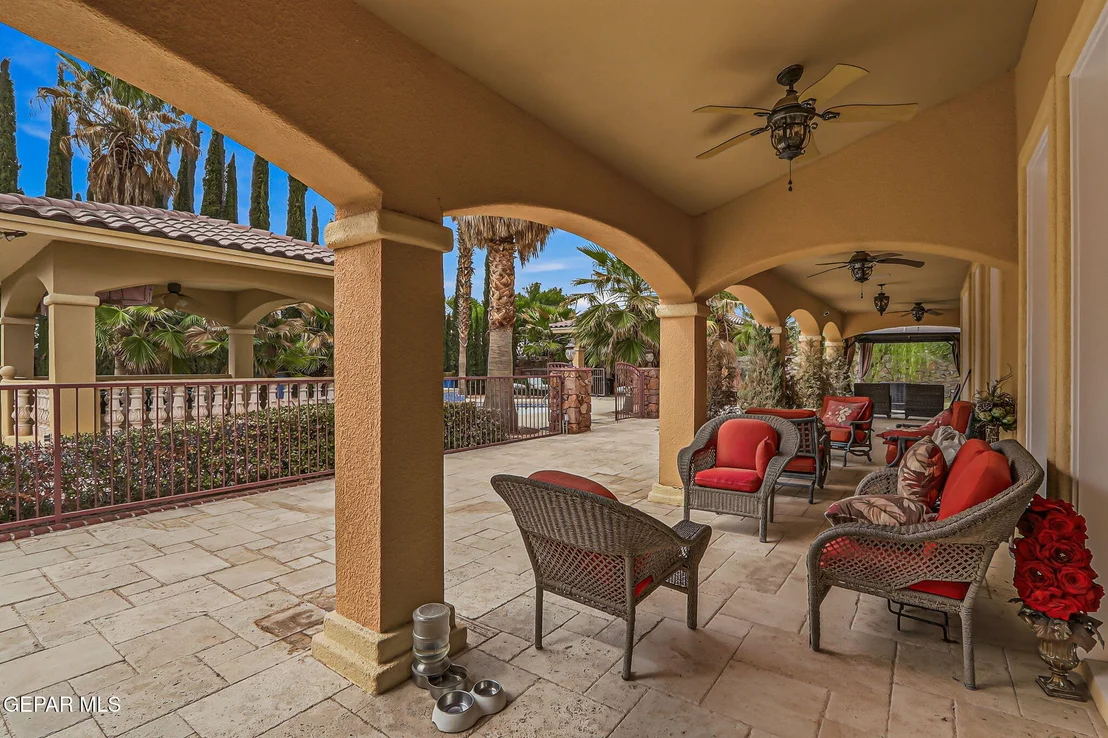 Photo of 609 MEADOW WILLOW Drive