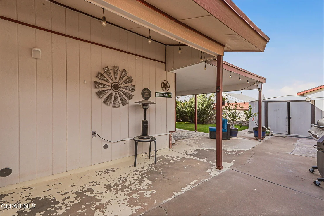 Photo of 11050 GOLDEN POND Drive