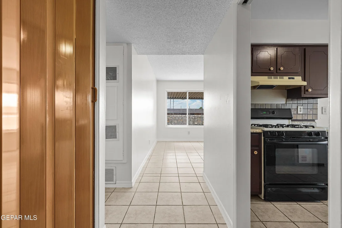 Photo of 3317 DUNGARVAN Drive