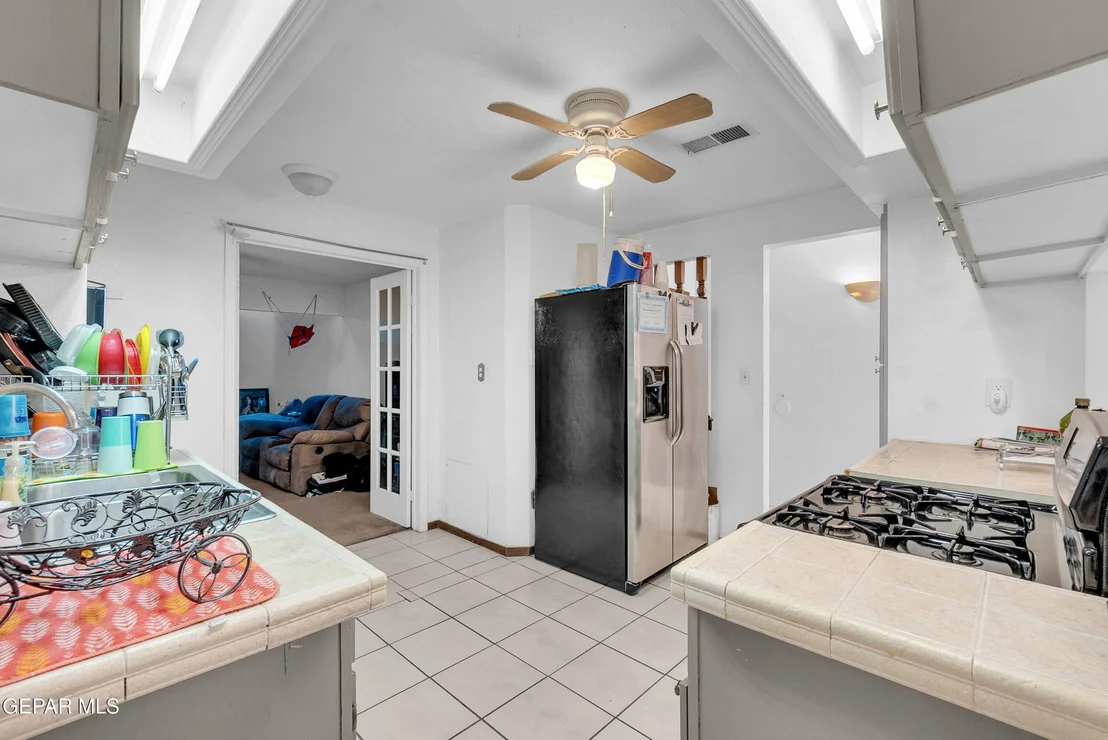 Photo of 2901 EADS Place