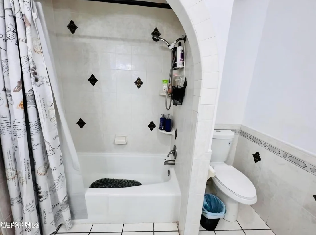 Photo of 6740 MORNINGSIDE Circle