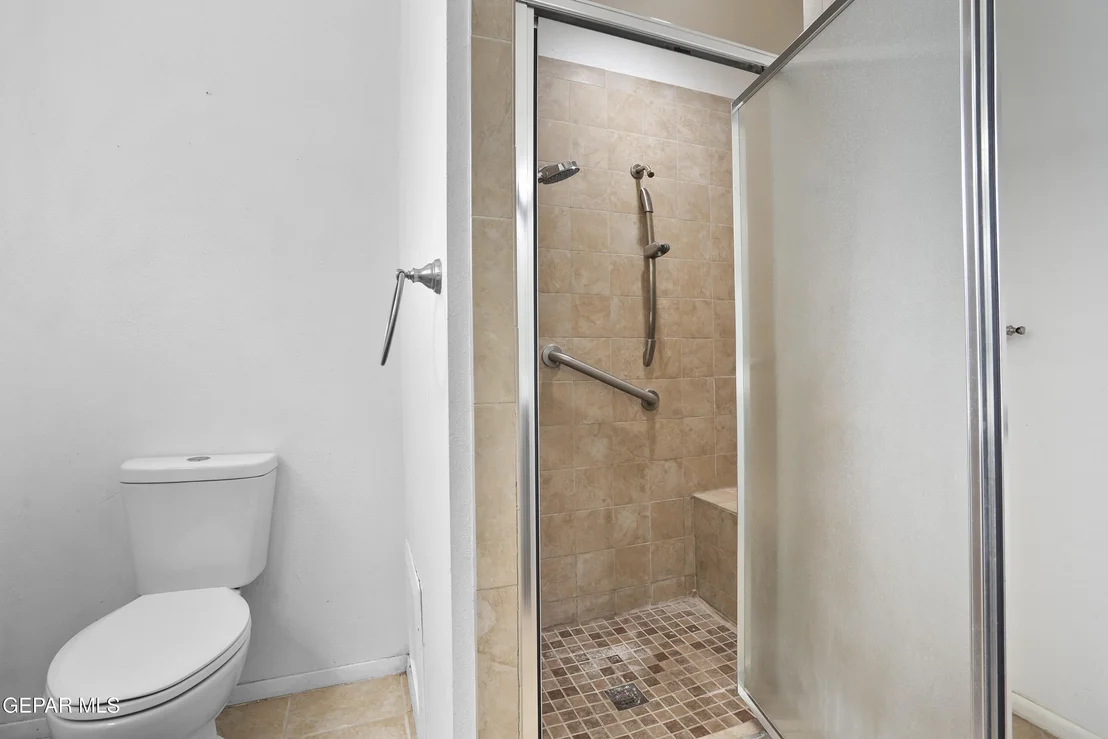 Photo of 5832 DEARBORNE Drive