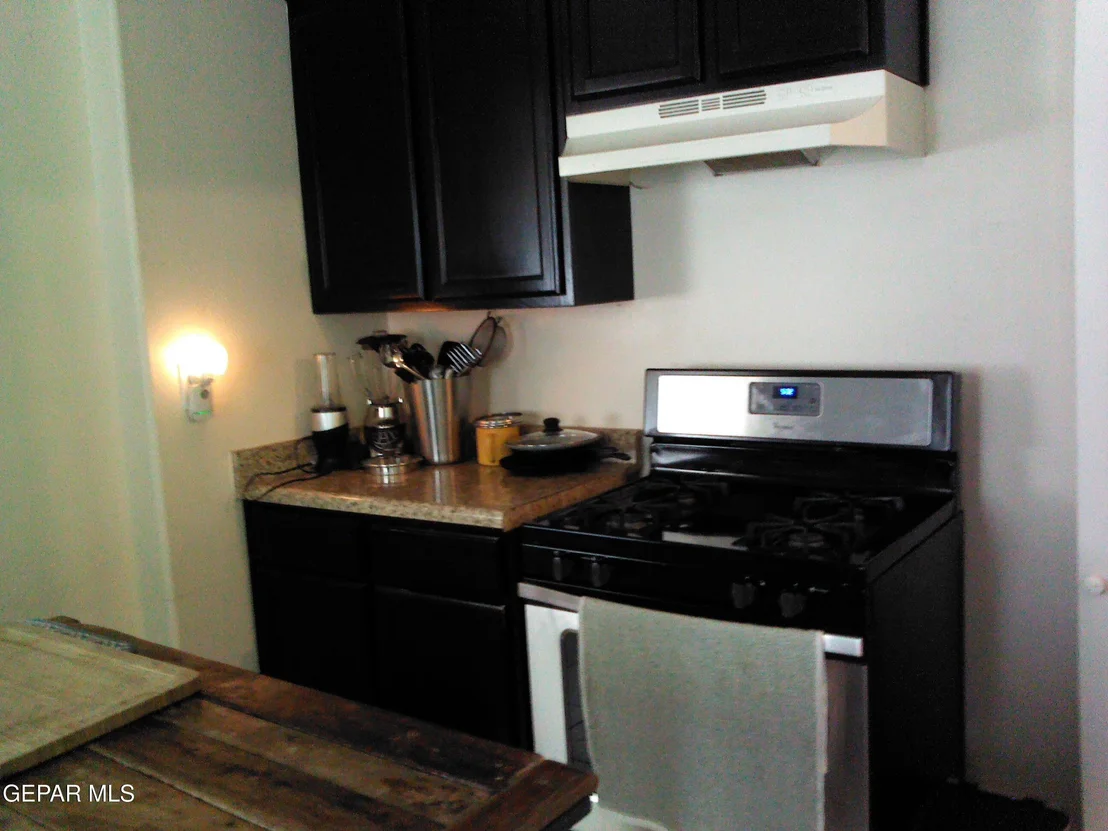 Photo of 500 TAMARISK Street