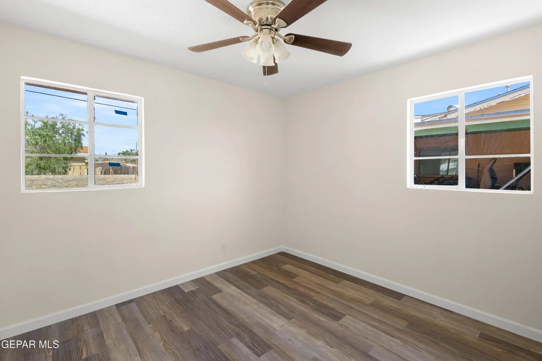 Photo of 5105 DEBEERS Drive
