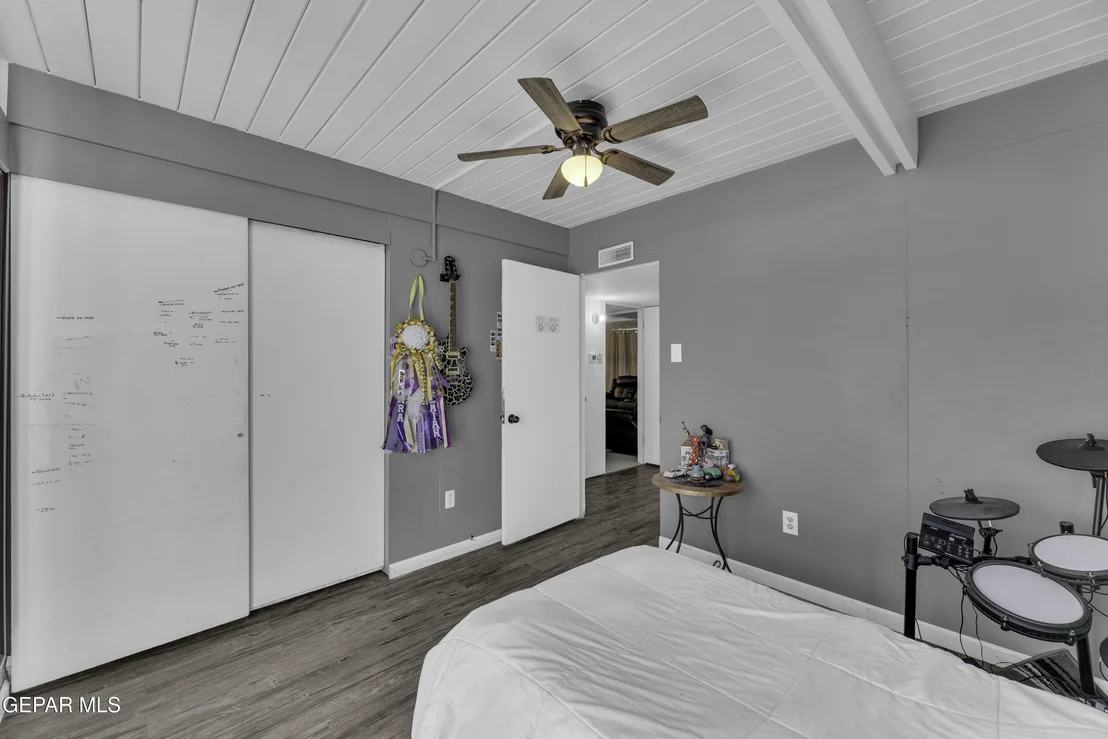 Photo of 1519 PASSERO Drive