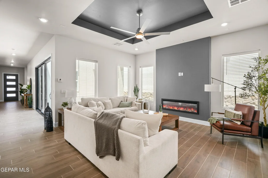 Photo of 808 Fairford Place