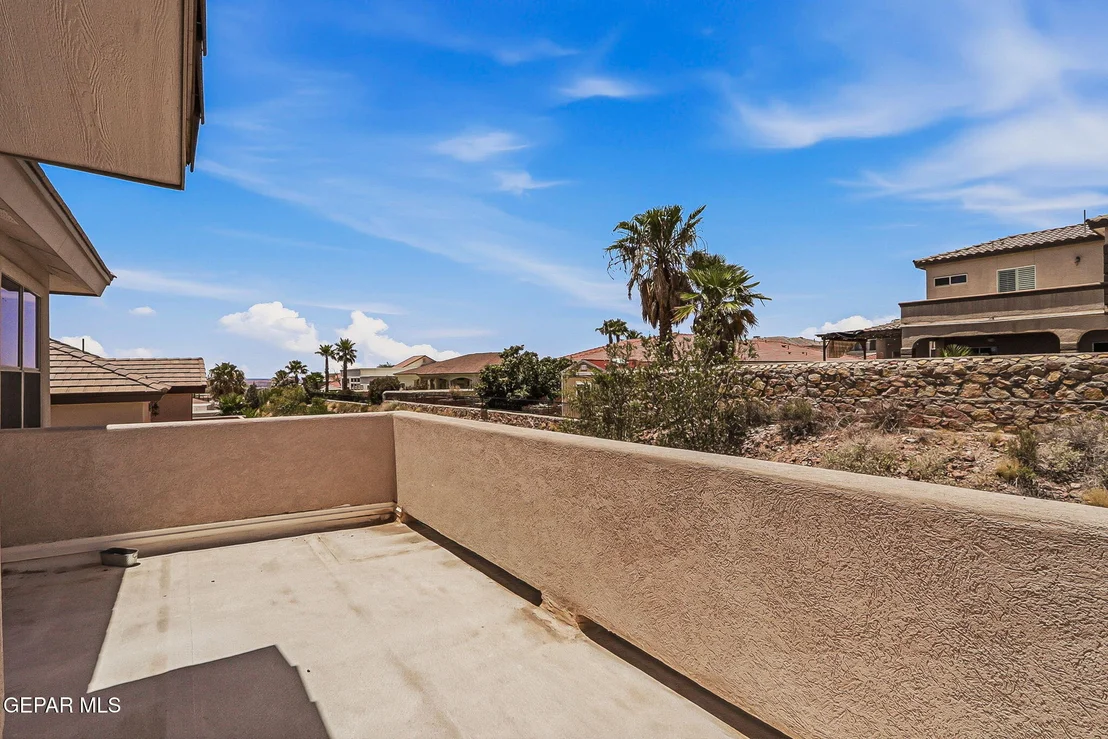 Photo of 6313 FRANKLIN BLUFF Drive