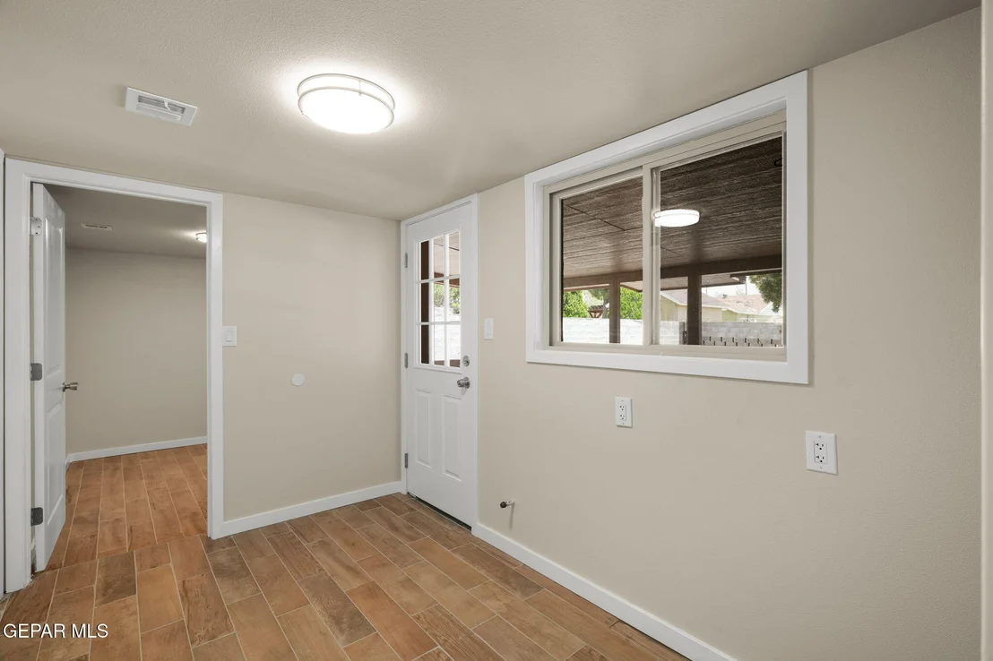 Photo of 1708 WAINWRIGHT Drive