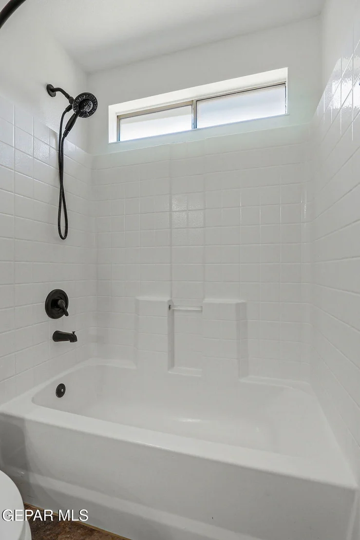Photo of 6929 Jericho Tree Drive