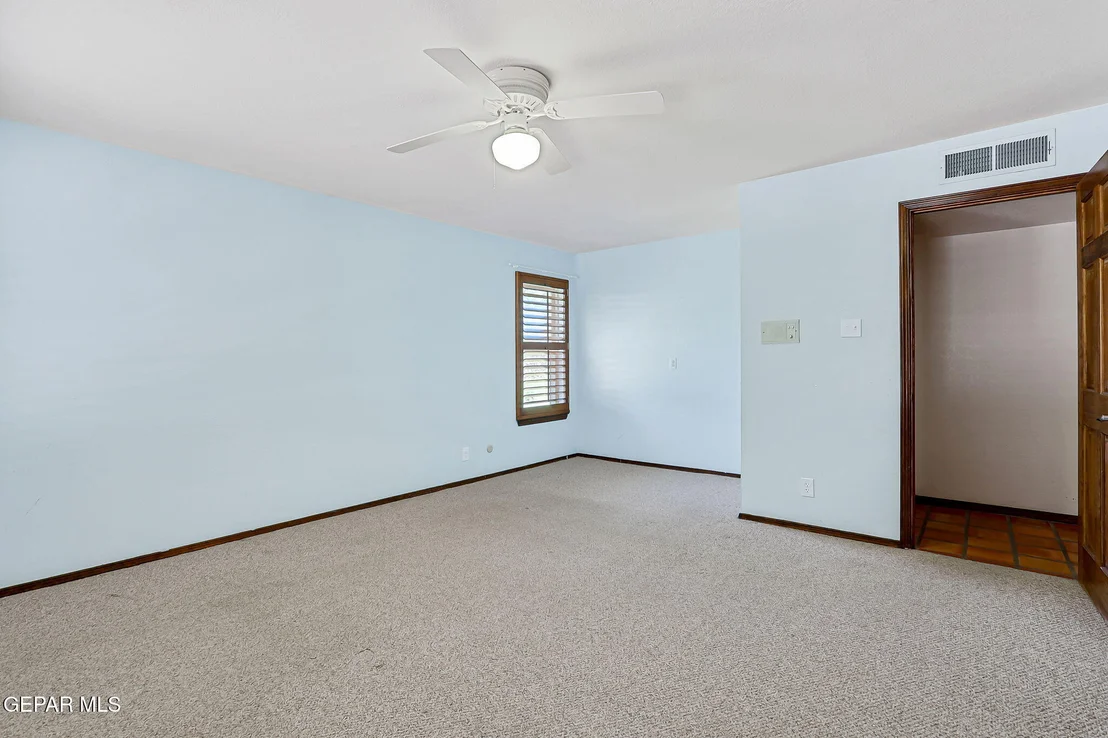 Photo of 713 LIVE OAK Drive