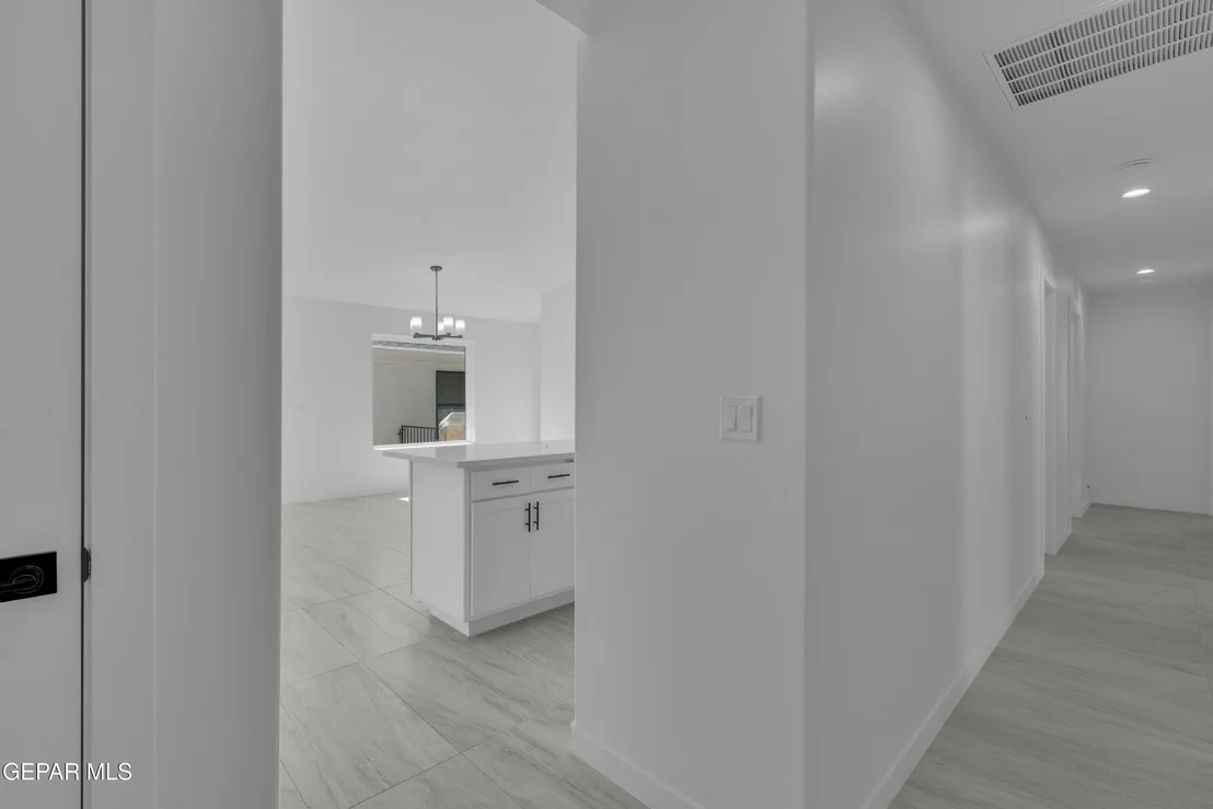 Photo of 3816 Perspective Street