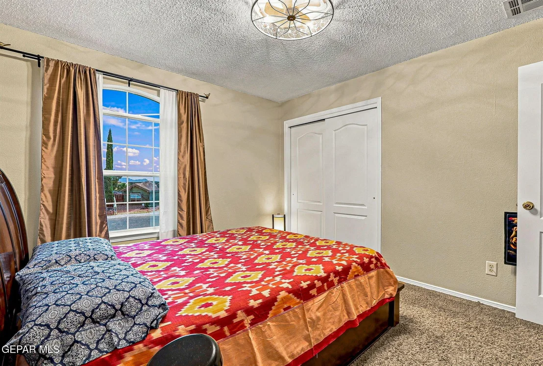 Photo of 6429 FRANKLIN RIDGE Drive